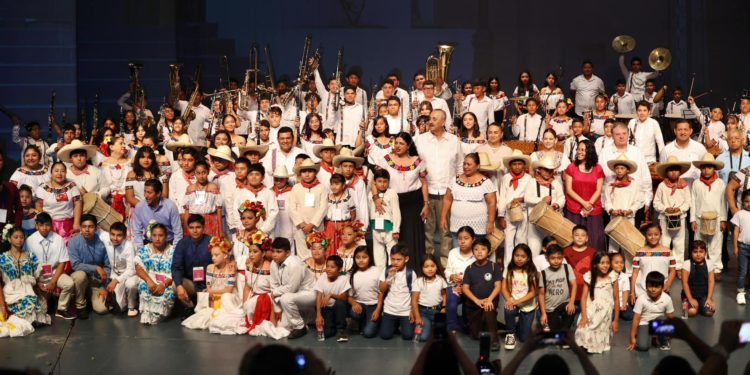 Muestran niños y jóvenes riqueza creativa y cultural de Tabasco en Festival «Tengo un Sueño 2024»