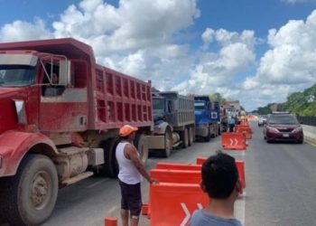 volqueteros se ponen a disposición de las autoridades para apoyar en labores de limpieza y rescate en Q. Roo