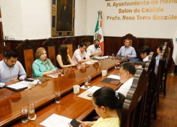 El cabildo de Mérida aprueba pago de 475 MDP para concluir conflicto de luminarias