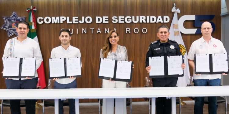 Anuncia Mara Lezama botón de emergencia en aplicación de transporte DIDI para la Construcción de la Paz en Quintana Roo