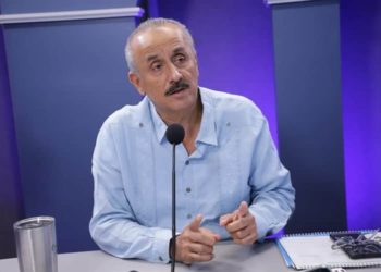 Afina Carlos Merino detalles de Sexto Informe de Labores