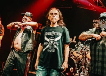 Fallece «Pinche Peach», vocalista de la banda mexicana Brujería