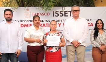 Reconoce ISSET a trabajadores administrativos y pedagogos