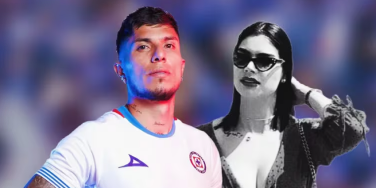 Carlos Salcedo envía mensaje minutos después de la acusación de su mamá por el asesinato de su hermana Paola