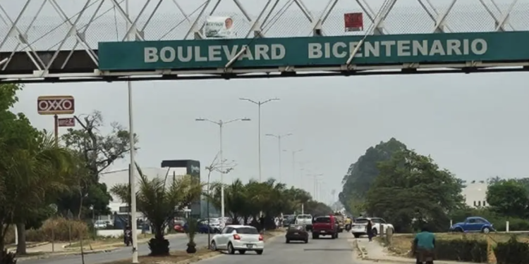 Cierres parciales en Bulevar Bicentenario por reparación de calle, anuncia Ayuntamiento de Centro