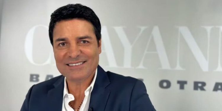 Chayanne anuncia regreso a México con su tour «Bailemos otra vez»