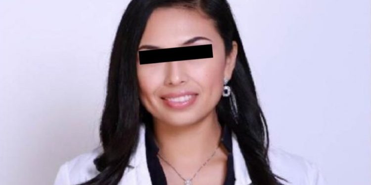 Exigen médicos liberación de doctora detenida en Tabasco por presunto homicidio doloso