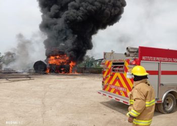 Reporta IPCET como sofocado incendio registrado en una empresa privada de Plátano y Cacao