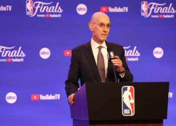 NBA rechaza oferta de Warner Bros y firma acuerdo con Amazon Prime