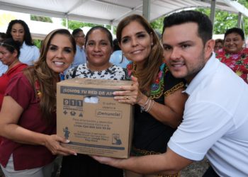 Supervisa Mara Lezama entrega de apoyos “Comemos Tod@s” en la región 247 de Cancún