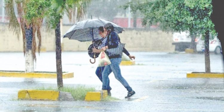Remanentes de ‘Beryl’ generarán lluvias muy fuertes en Tabasco