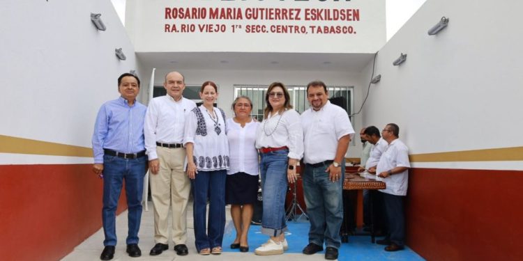 Inaugura Gobierno de Centro biblioteca y dos vialidades en Río Viejo e Ixtacomitán