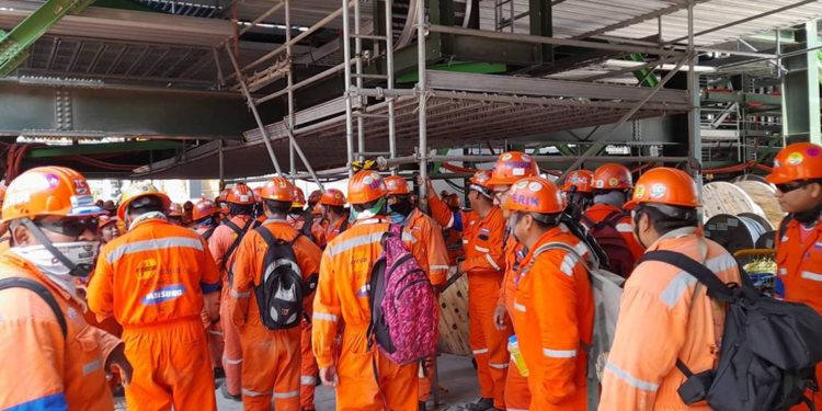 Trabajadores de Idinsa en Refinería Olmeca piden intervención de la CTM por abusos laborales