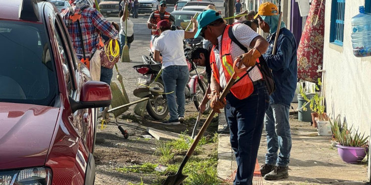 Vecinos y delegados municipales sumados a jornada de limpieza en Tamulté de las Barrancas