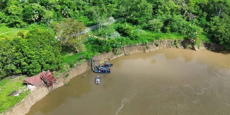 Encuentran sin vida a pescadores tras naufragio en Balancán