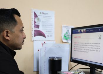 Participa personal de SECOES en conferencias sobre nuevas masculinidades y lenguaje incluyente