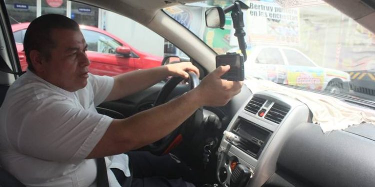 Implementación del taxímetro digital alcanza un 60% en Tabasco