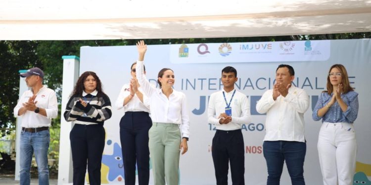 Ana Paty Peralta, aliada de la juventud Cancunenses