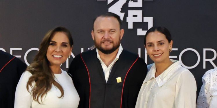 Celebra Ana Paty Peralta segundo informe del Poder Judicial de Quintana Roo