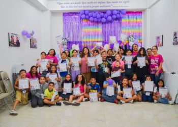 El IQM coordina Agenda Estatal de Actividades para conmemorar el Día Naranja en todo Quintana Roo