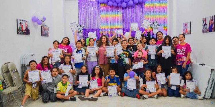 El IQM coordina Agenda Estatal de Actividades para conmemorar el Día Naranja en todo Quintana Roo