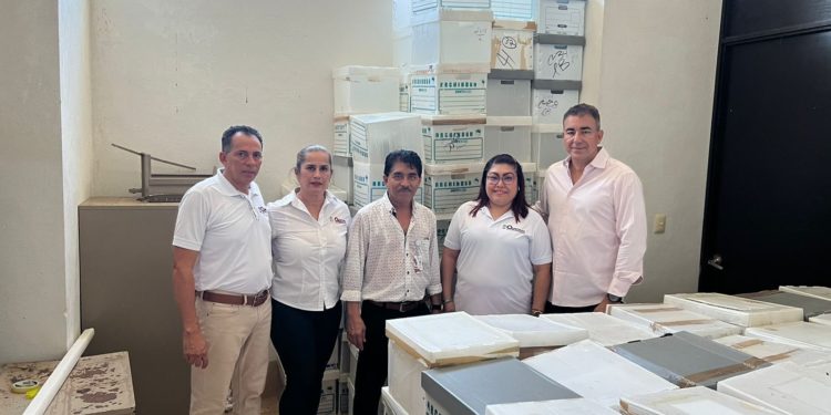 AGEPRO dona 4.8 toneladas de papel reciclado a la Comisión Nacional de Libros de Texto Gratuitos