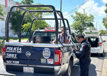 Detienen a sujeto por acto de exhibicionismo frente a menores de edad en Cancún