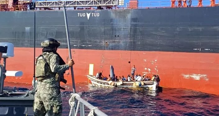 Rescatan a 31 extranjeros en el norte de Isla Mujeres