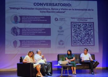 El CCLQROO recibe placa de acreditación otorgada por el Consejo Nacional de Normalización y Certificación de Competencias Laborales