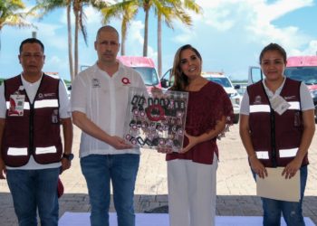Entrega Mara Lezama 35 patrullas para supervisión de movilidad segura y eficiente IMOVEQROO