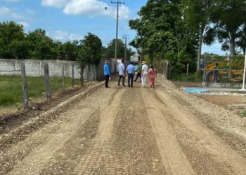 Inician obras de construcción de calles en Jalpa de Méndez