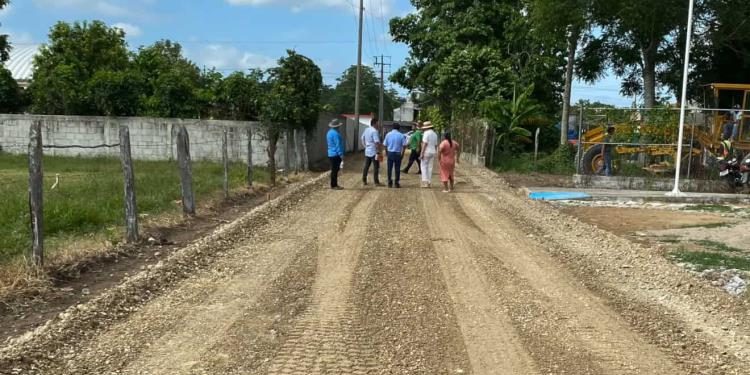 Inician obras de construcción de calles en Jalpa de Méndez