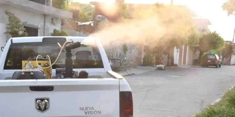 Continúa mega operativo de nebulización contra mosco transmisor del dengue en Centro