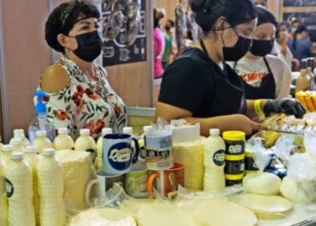 Reúne Fiestas del Queso, experiencias gastronómicas, música y recorridos turísticos