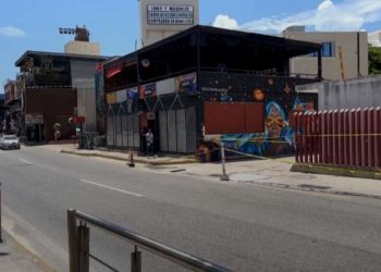 Autoridades embargan el ‘Botanero Nacional’ de la Zona Hotelera de Cancún