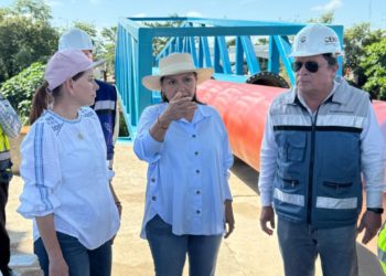 Supervisan Aura Medina y Yolanda Osuna avances de la planta Carrizal II en Centro