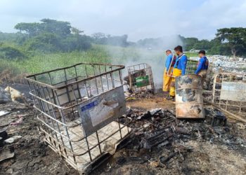 Alarma en zona Country por quema de basura en Anacleto Canabal