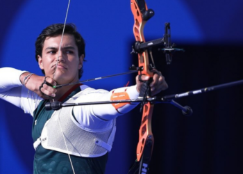 Matías Grande avanza a octavos de final de tiro con arco en París 2024