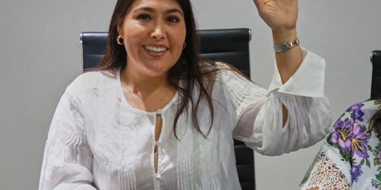 Mirella Díaz pretende repetir saqueo en Solidaridad, en total impunidad