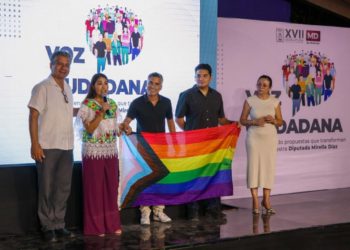 Mirella Díaz desesperada por el hueso en Playa del Carmen