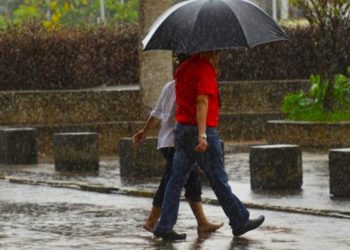 Lluvias fuertes y ambiente caluroso se espera este lunes en Tabasco