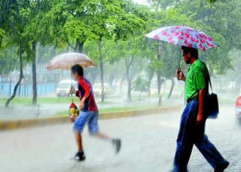 Onda Tropical 15 provocará lluvias puntuales intensas este sábado en Tabasco