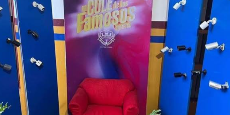 Colegio Ebenezer de Tampico reciben a sus alumnos con temática de «La Casa de los Famosos»