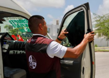 IMOVEQROO mantiene su campaña de “Tolerancia Cero” al polarizado en el transporte público