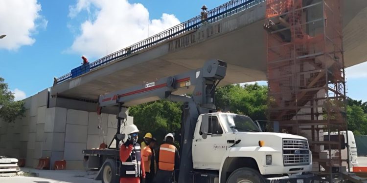 AGEPRO y SICT constatan progreso en infraestructura clave para la movilidad en Quintana Roo