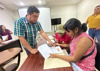 Quintana Roo atiende a habitantes de asentamientos irregulares en Chetumal
