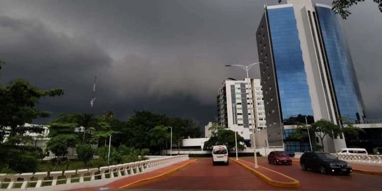 Conagua pronóstica lluvias intensas de hasta 150 mm para Tabasco