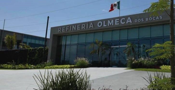 Expertos cuestionan la operación de la Refinería Olmeca ante falta de reporte de salida de gasolinas