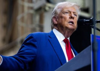 Donald Trump acusa a México de aprovecharse del comercio con EU y amenaza con la importancia de vehículos