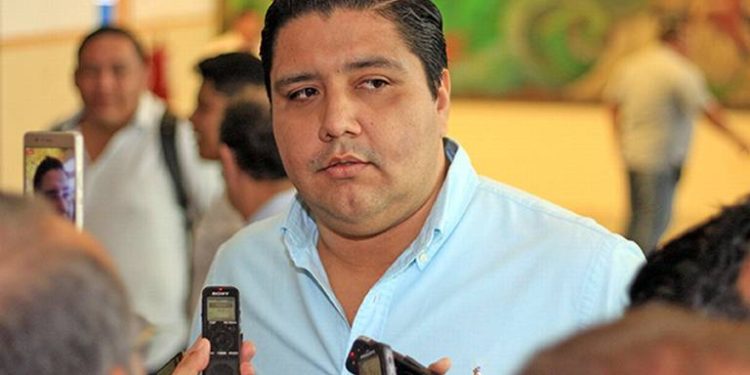 Gobierno actual y electo de Tacotalpa se coordinan para la temporada de lluvias